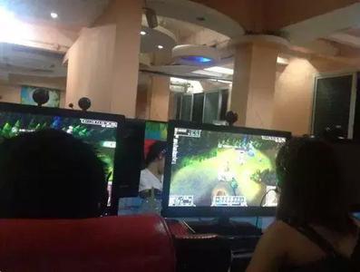 熊孩子的保證書：媽媽給我充點(diǎn)券，我就戒了LOL！