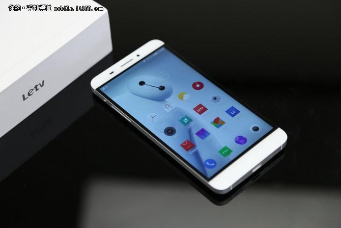 為新品讓路 樂視超級(jí)手機(jī)1清倉價(jià)931元