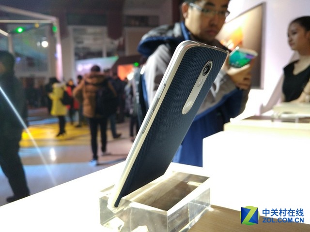 選擇決定實(shí)力 Moto X 極現(xiàn)場真機(jī)實(shí)拍
