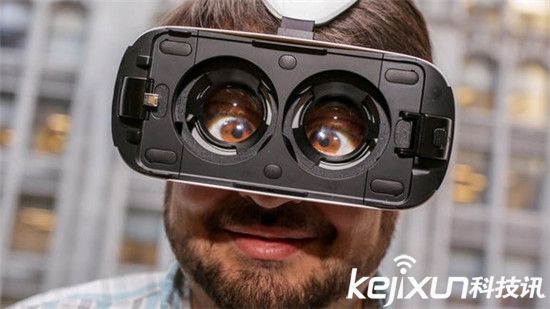 人人都戴著VR頭盔生活：這是我們想要的未來嗎？