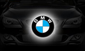 寶馬成立100周年：將打造最酷炫無(wú)人駕駛汽車！