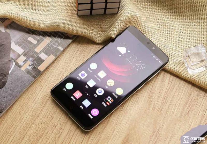體驗為王 360手機N4評測：對比<a href=/tags/87-0.html target=_blank class=infotextkey>魅藍(lán)</a>Note3/樂2誰更具吸引力？