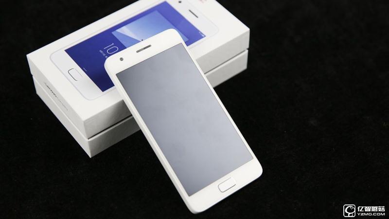 流暢不卡頓才是真的好 聯(lián)想ZUK Z2評測