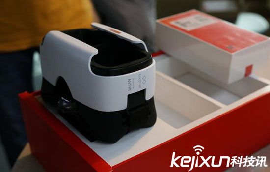 一加3手機(jī)已發(fā)布 但一加VR頭盔又來(lái)了開(kāi)箱圖賞