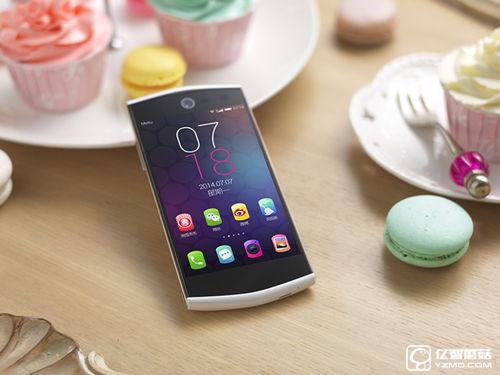 美圖M6和OPPO R7 Plus對(duì)比評(píng)測(cè)2