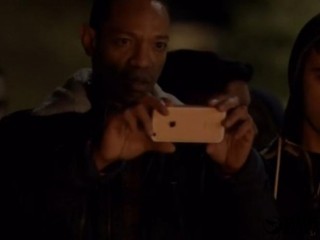 美劇中提前曝光蘋果iPhone 7真機！震驚了