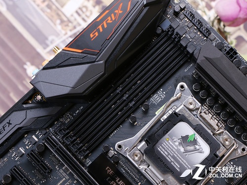 華碩ROG STRIX X99售3099元 玩家國(guó)度