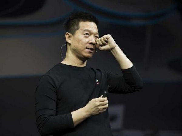 在今年4月份的樂視超級<a href=/smart/qiche/ target=_blank class=infotextkey>汽車</a>發(fā)布會上，樂視創(chuàng)始人、董事長、CEO賈躍亭當(dāng)眾飆淚