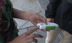 指甲縫里有塵土？ 試試這款Fingernails So Clean指甲清潔器