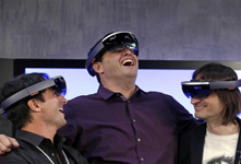 微軟HoloLens眼鏡發(fā)售 售價高達(dá)4萬元