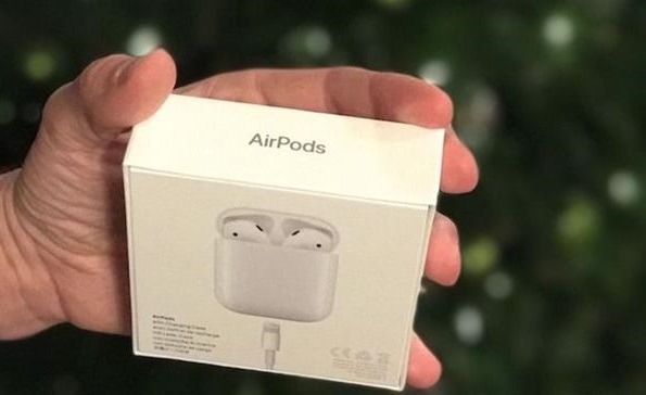 AirPods耳機(jī)開箱：蘋果新的未來！
