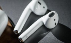AirPods做工怎么樣？AirPods無線耳機(jī)拆機(jī)圖解評(píng)測(cè)