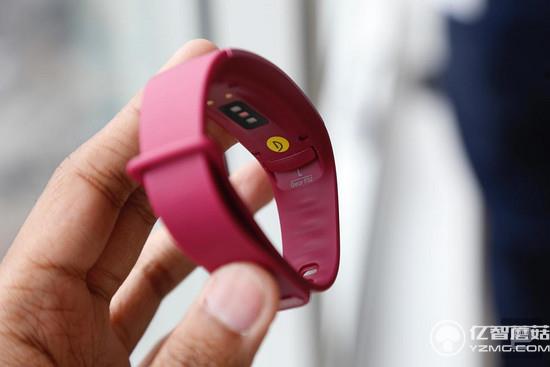 三星Gear fit2智能手環(huán)實物解禁+官方視頻