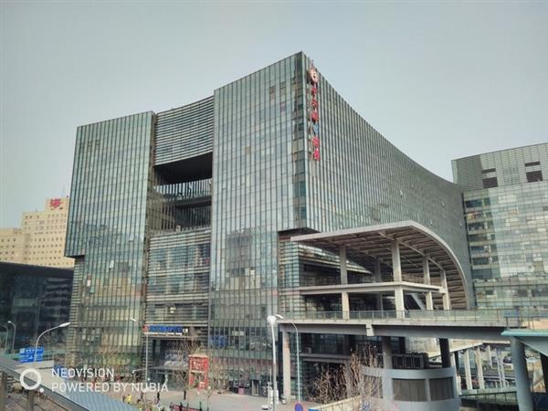 千元機拍照專家！努比亞V18評測：全面屏長續(xù)航