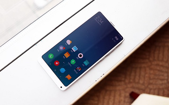 一加6和小米MIX2S買哪個好？小米MIX2S對比一加6評測