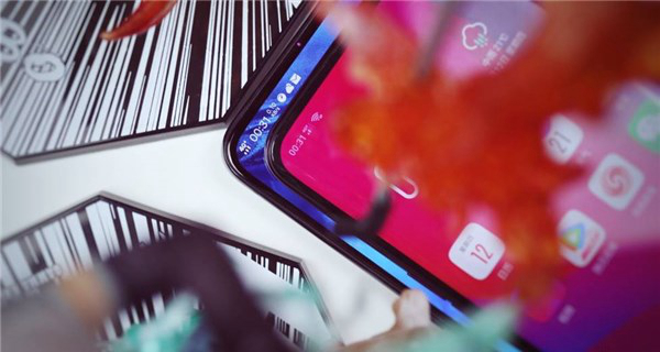 vivo NEX對(duì)比OPPO Find X圖賞：誰(shuí)更接近全面屏巔峰？
