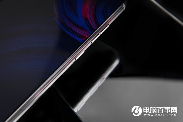 國(guó)美U9怎么樣 國(guó)美U9參數(shù)配置與圖賞