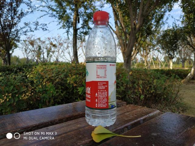 榮耀8X MAX和小米MAX3哪個好？小米max3對比8x max區(qū)別