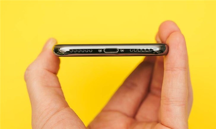 蘋果史上最好？iPhone XS已出現(xiàn)這么多問題