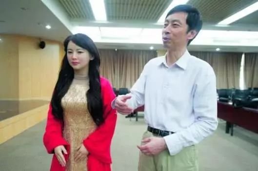 中美日三國美女機器人對比：中國最逼真，美國超性感，日本呢？