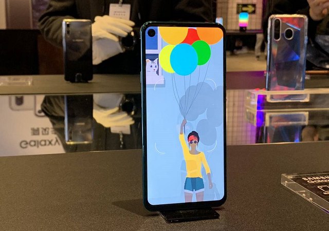 三星A8s配置如何？秒懂三星Galaxy A8s參數(shù)配置與圖賞