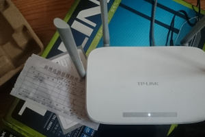 TP-link路由器 怎么設(shè)置？用手機設(shè)置四天線tp-link路由器教程圖解