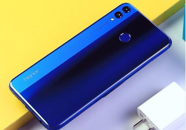 紅米Note7 Pro和榮耀8X哪個好？紅米Note7 Pro和榮耀8X區(qū)別對比