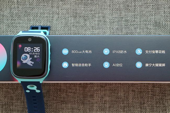 360兒童手表8X評(píng)測(cè)：從家長(zhǎng)不安的剛需，到孩子由衷的渴求