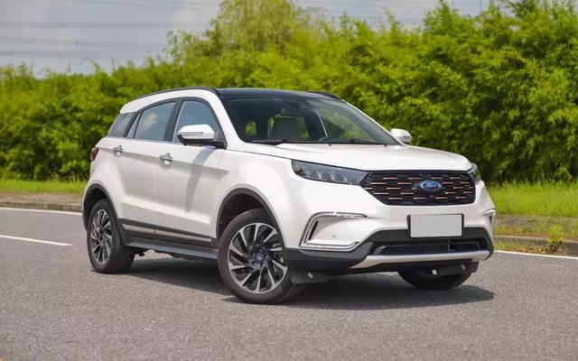 福特首款純電動SUV車型福特領(lǐng)界EV正式上市，指導(dǎo)價為19.90-22.30萬元